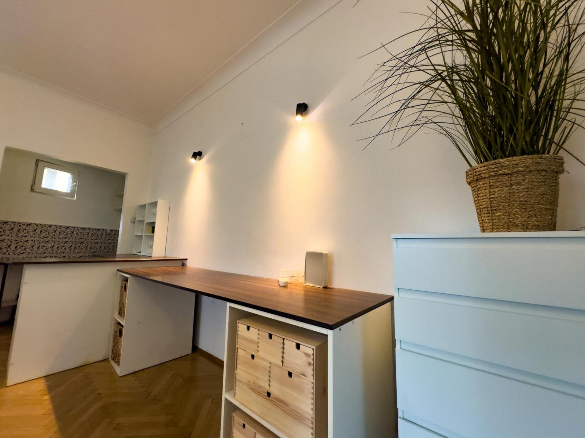 Central Retreat Apartments Bucureşti Ngoại thất bức ảnh