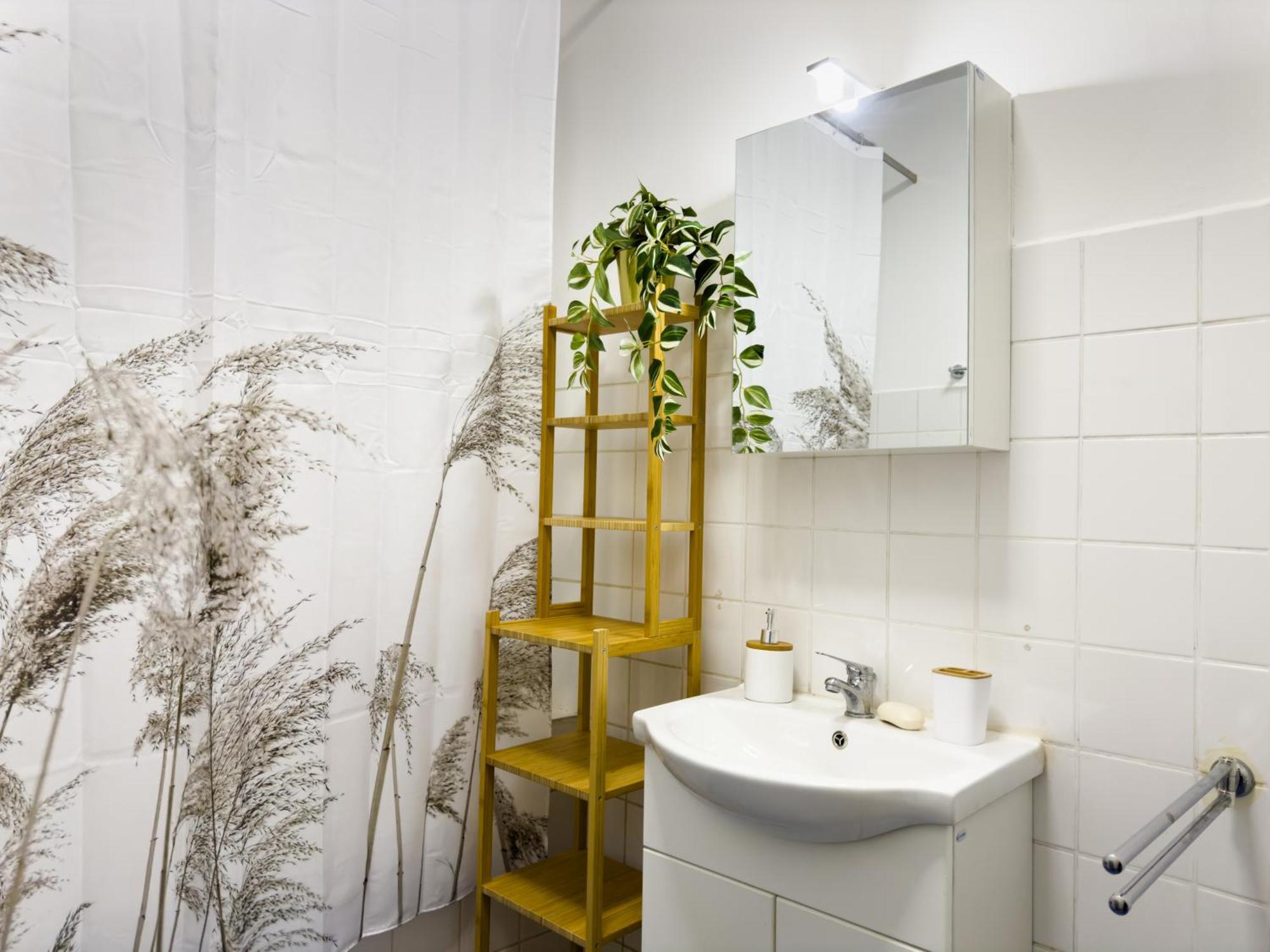 Central Retreat Apartments Bucureşti Ngoại thất bức ảnh