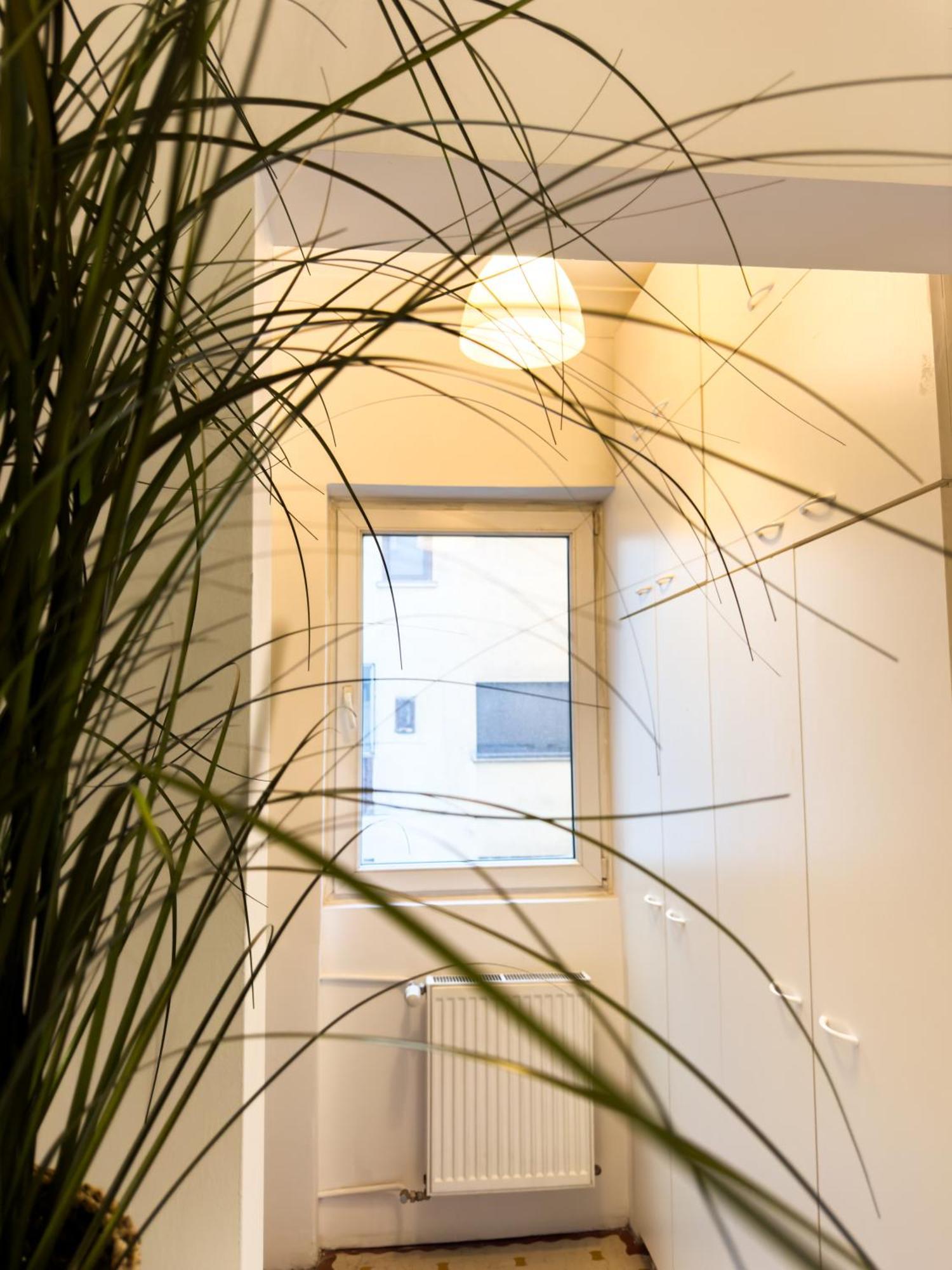 Central Retreat Apartments Bucureşti Ngoại thất bức ảnh