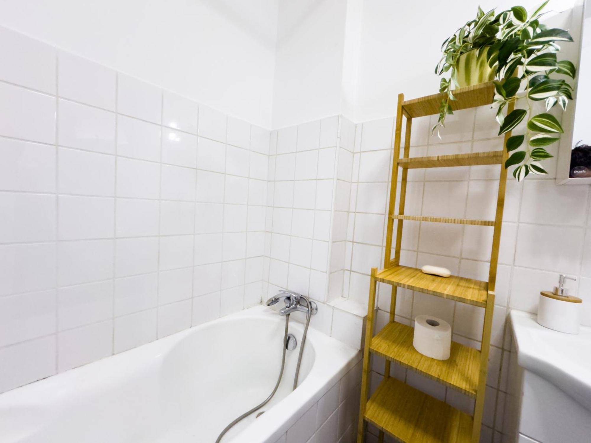 Central Retreat Apartments Bucureşti Ngoại thất bức ảnh